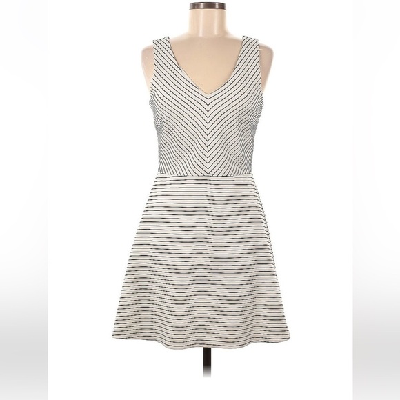 LOFT Dresses & Skirts - Loft White Black Stripes Double V Neck Dress Fit n Flare